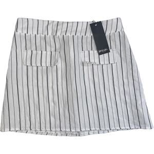 NWT Nasty gal Out Of Stripes High-Waisted Mini Skirt Woman's size 4 white/gray